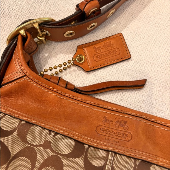 Coach Bleeker Bucket Bag Signature Monogram 1941 Tan Leather EUC Shoulder Y2K 🌟 - Picture 12 of 15